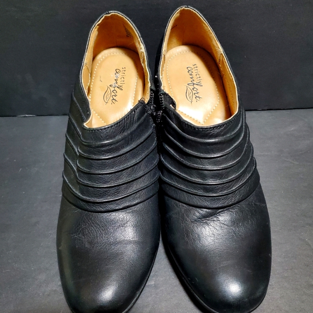 Womens Black Leather Shoes